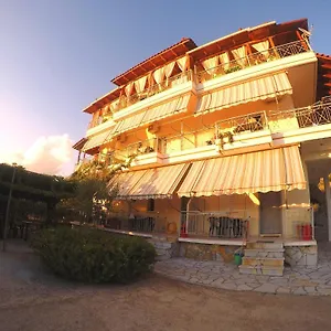 Aparthotel Rexhos, Himare